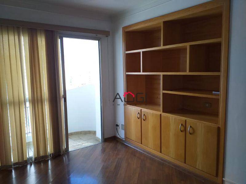 Apartamento à venda com 2 quartos, 64m² - Foto 4