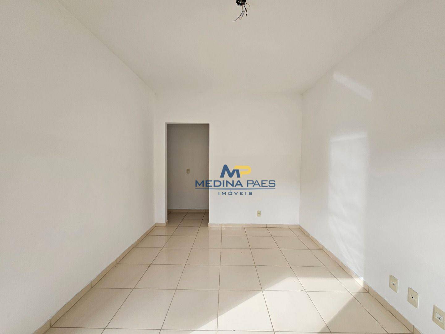Apartamento à venda com 2 quartos, 67m² - Foto 36