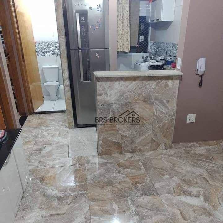 Apartamento à venda com 2 quartos, 42m² - Foto 1