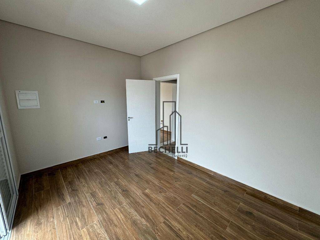 Casa à venda com 3 quartos, 126m² - Foto 9