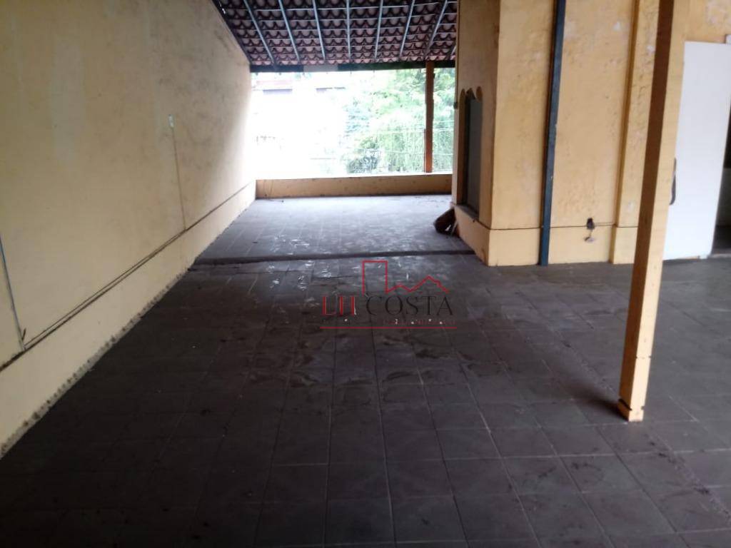 Casa à venda com 5 quartos, 358m² - Foto 26