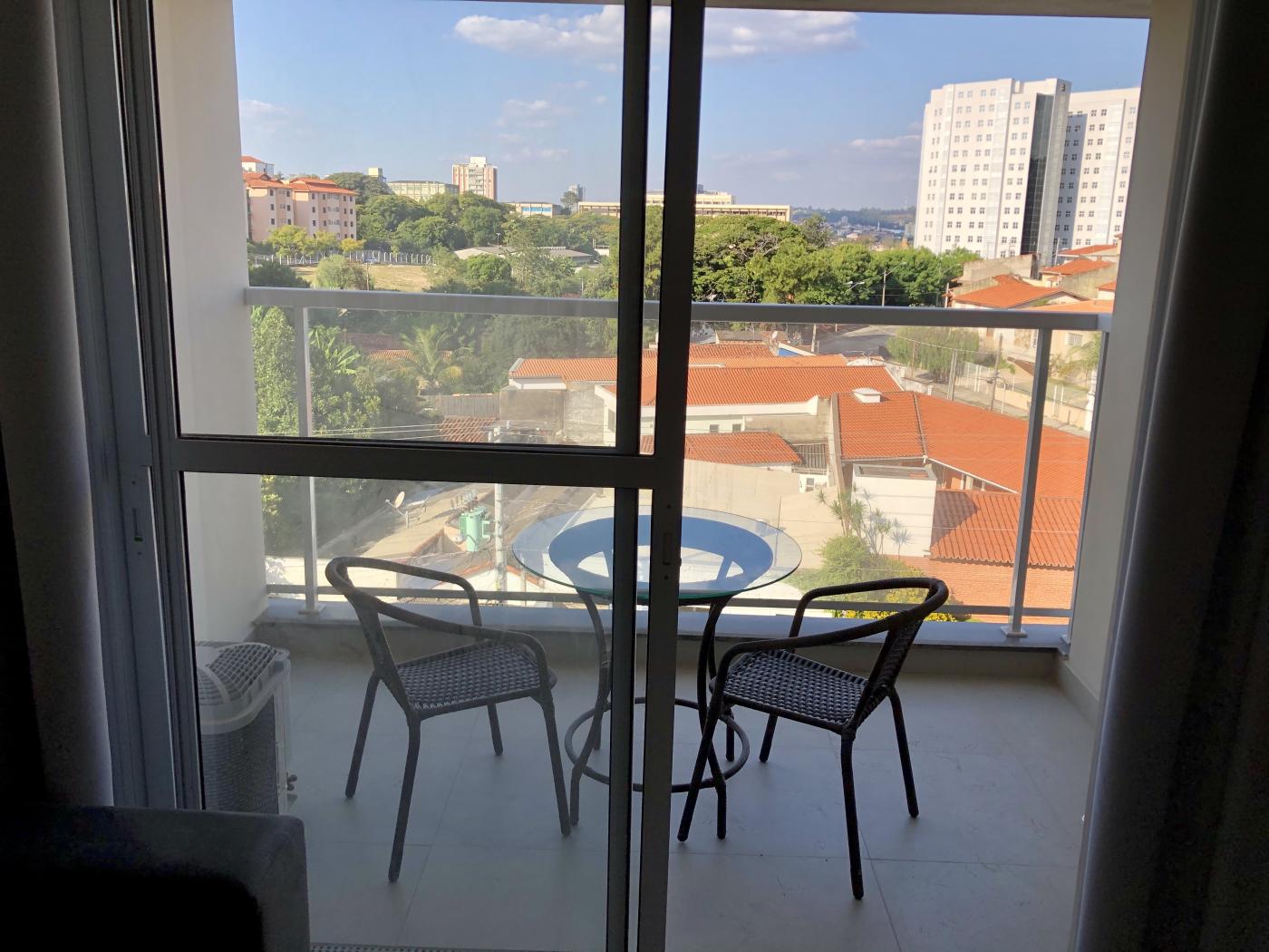 Apartamento para alugar com 2 quartos, 76m² - Foto 1