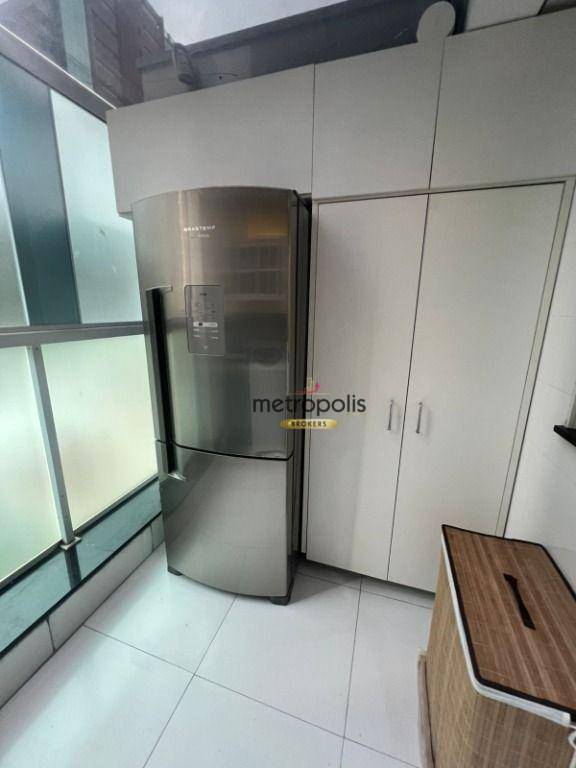 Sobrado à venda e aluguel com 3 quartos, 174m² - Foto 6