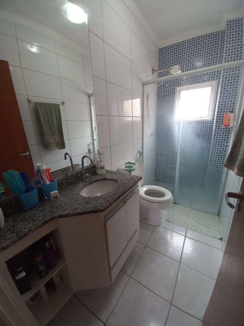 Apartamento à venda com 3 quartos, 63m² - Foto 8