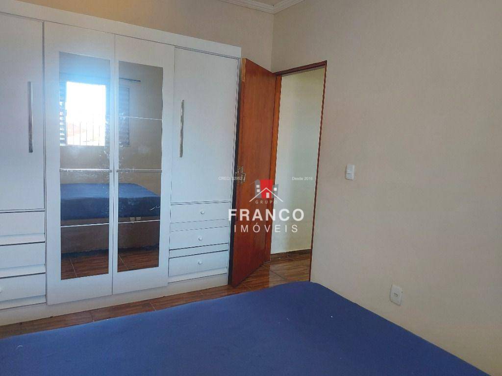 Casa à venda com 2 quartos, 70m² - Foto 22