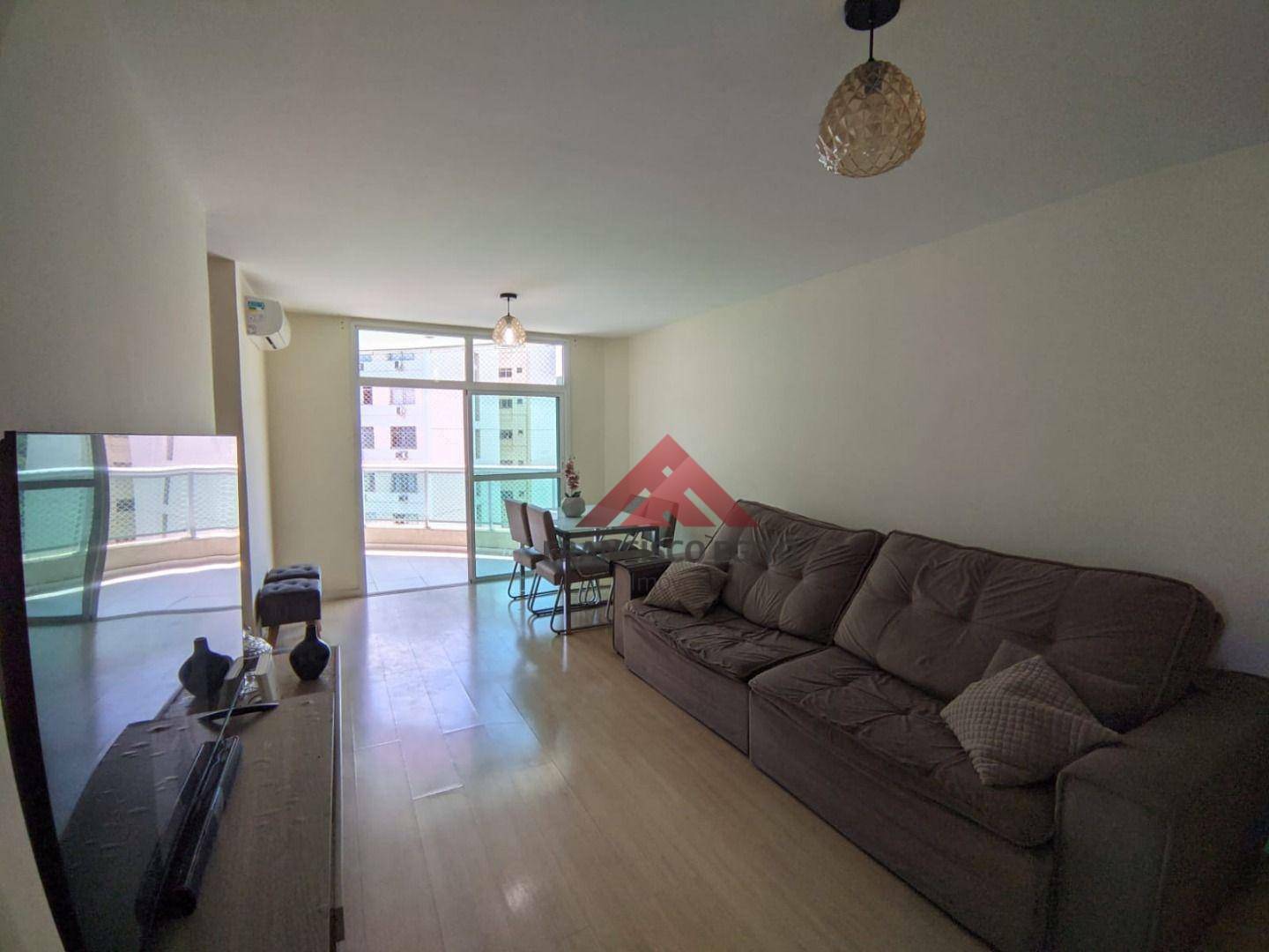 Apartamento à venda com 2 quartos, 70m² - Foto 7