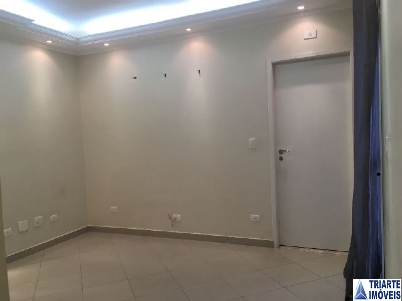 Apartamento à venda com 2 quartos, 72m² - Foto 1