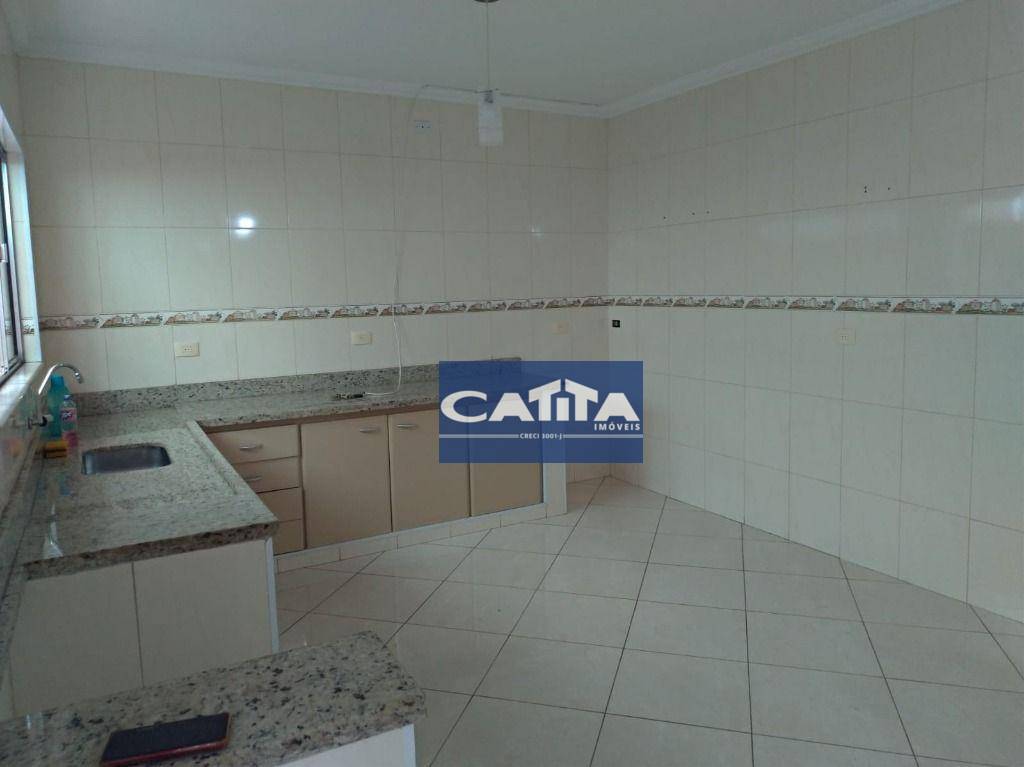 Casa à venda e aluguel com 3 quartos, 200m² - Foto 27