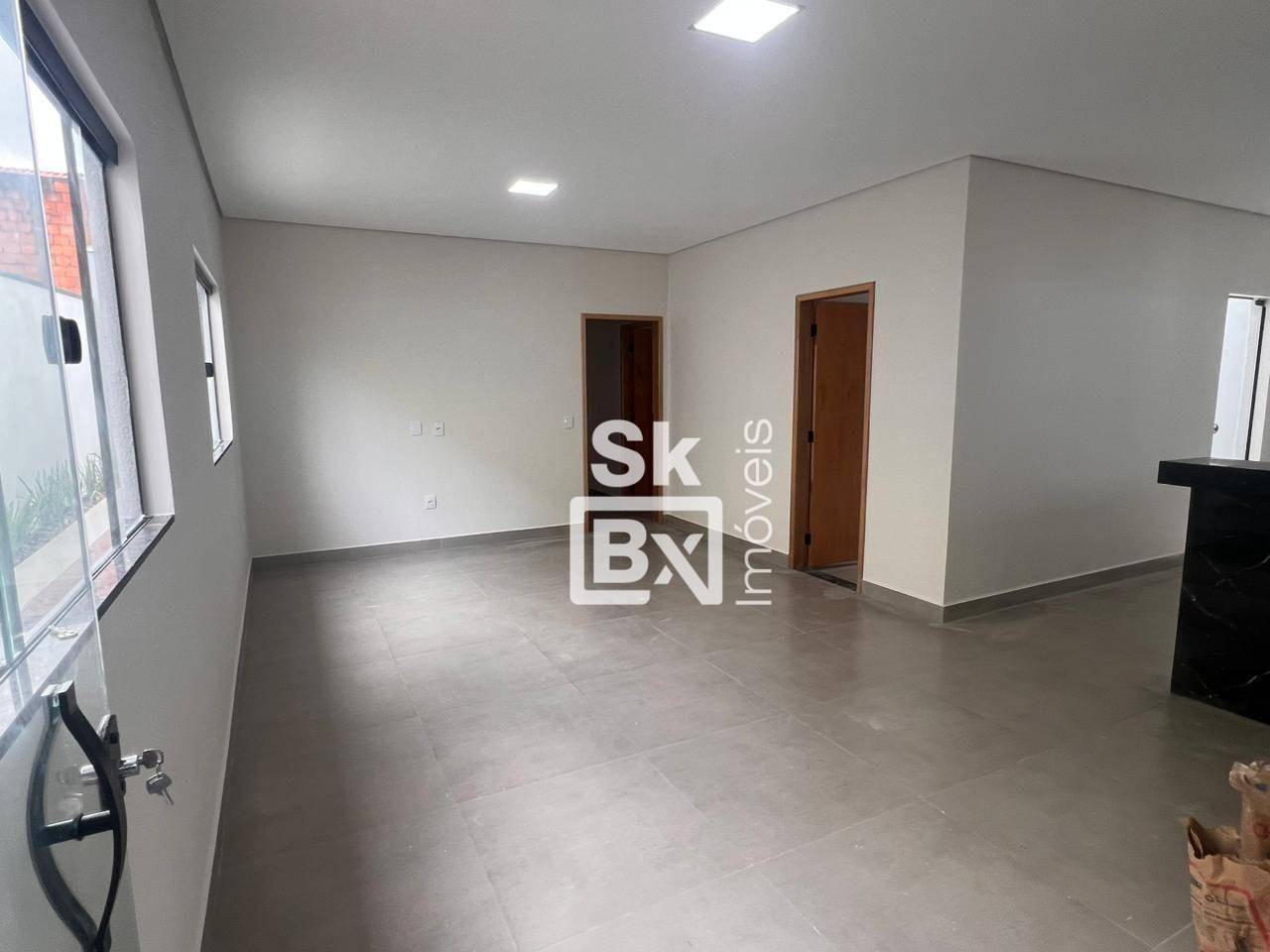 Casa à venda com 3 quartos, 180m² - Foto 7