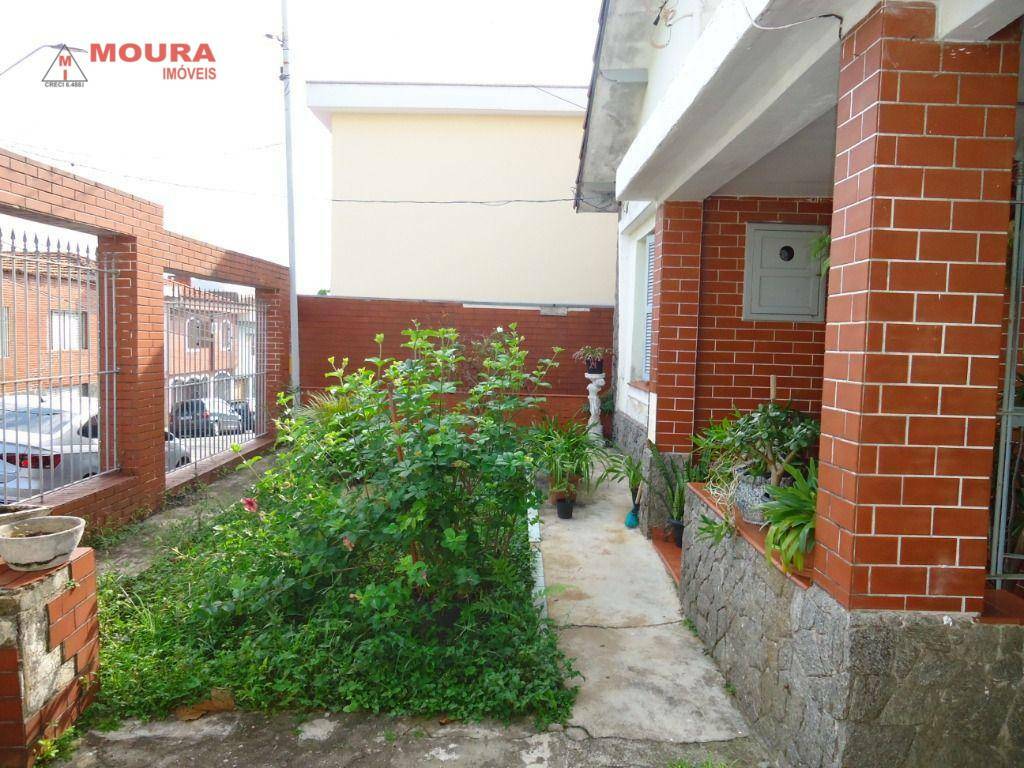 Casa à venda com 4 quartos, 248m² - Foto 2