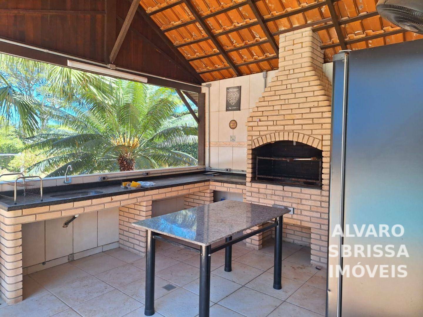 Chácara para alugar com 3 quartos, 300m² - Foto 11