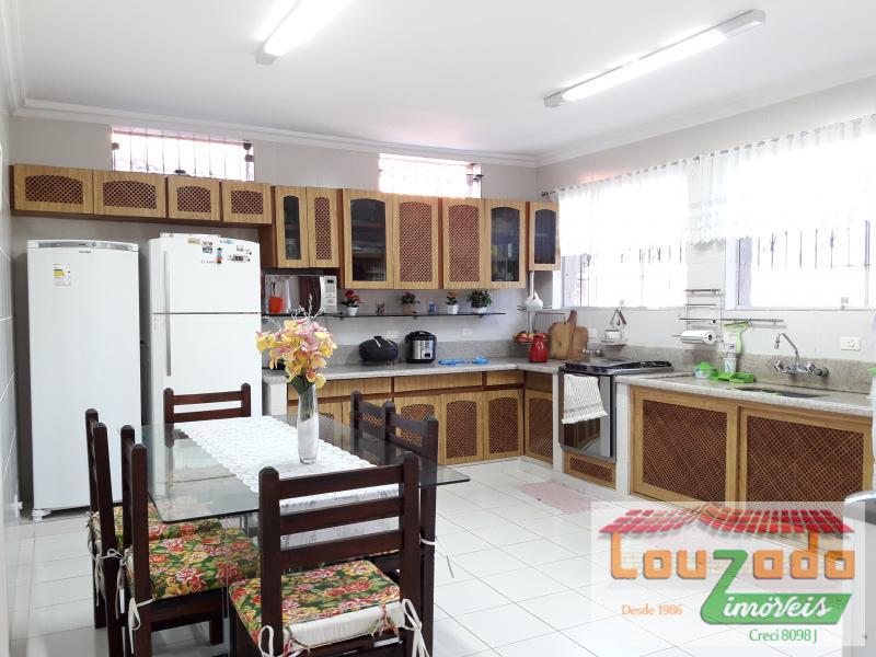 Casa à venda com 2 quartos, 162m² - Foto 13