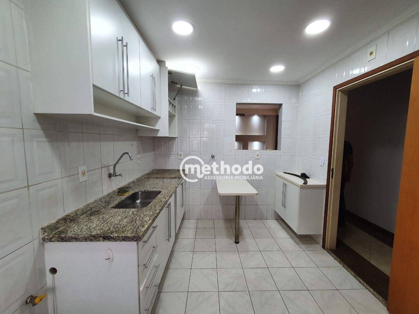 Apartamento à venda com 2 quartos, 78m² - Foto 12