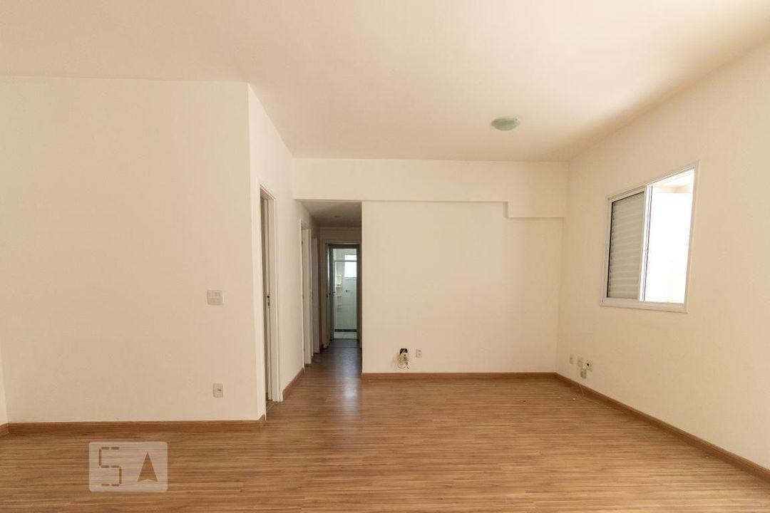 Apartamento à venda com 3 quartos, 135m² - Foto 2