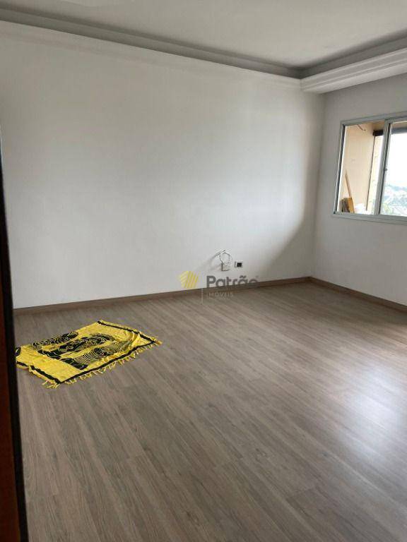 Apartamento à venda e aluguel com 3 quartos, 80m² - Foto 2