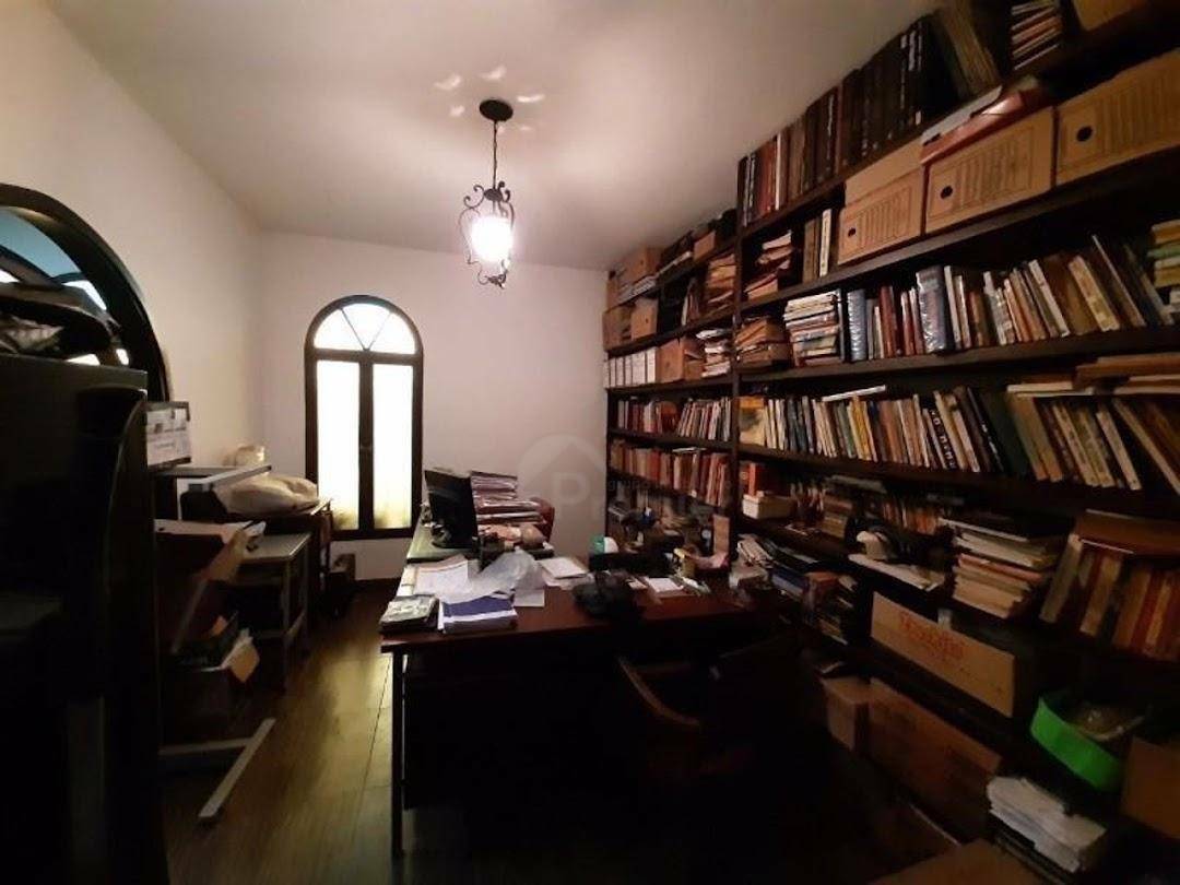 Casa à venda com 5 quartos, 600m² - Foto 11