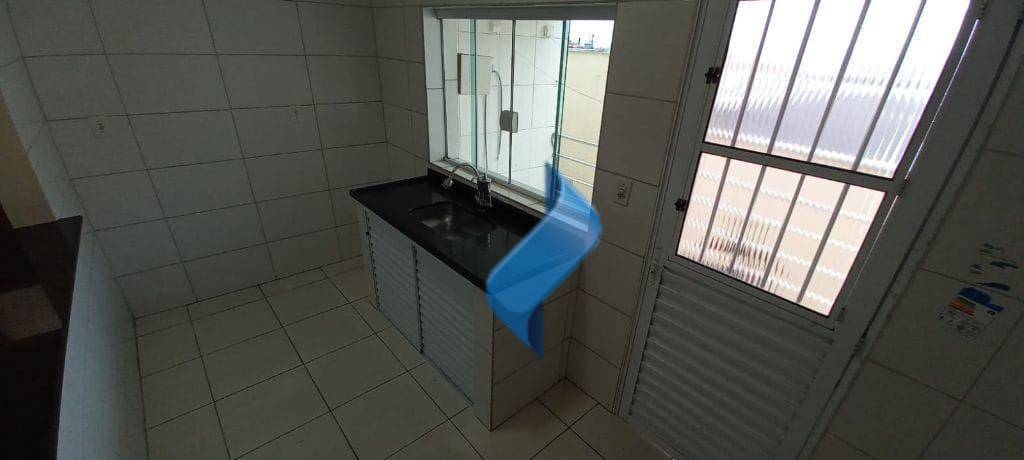 Casa à venda com 5 quartos, 178m² - Foto 12