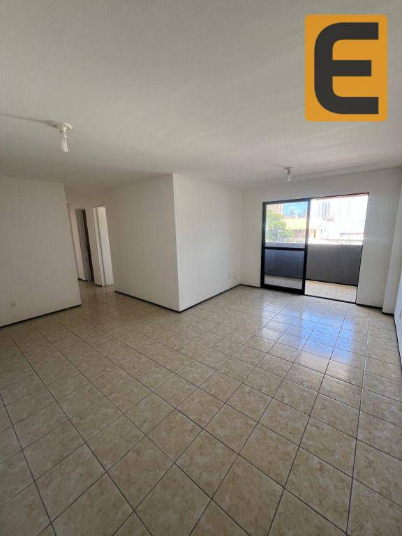 Apartamento à venda com 2 quartos, 87m² - Foto 2