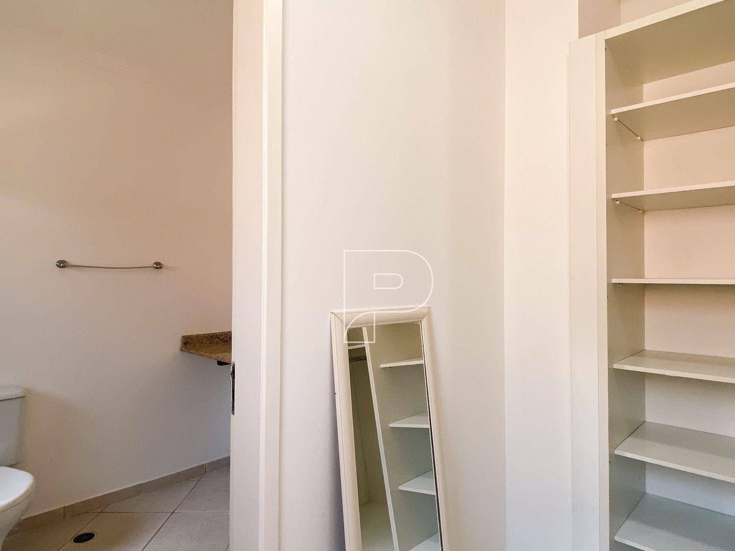 Casa de Condomínio para alugar com 4 quartos, 200m² - Foto 26