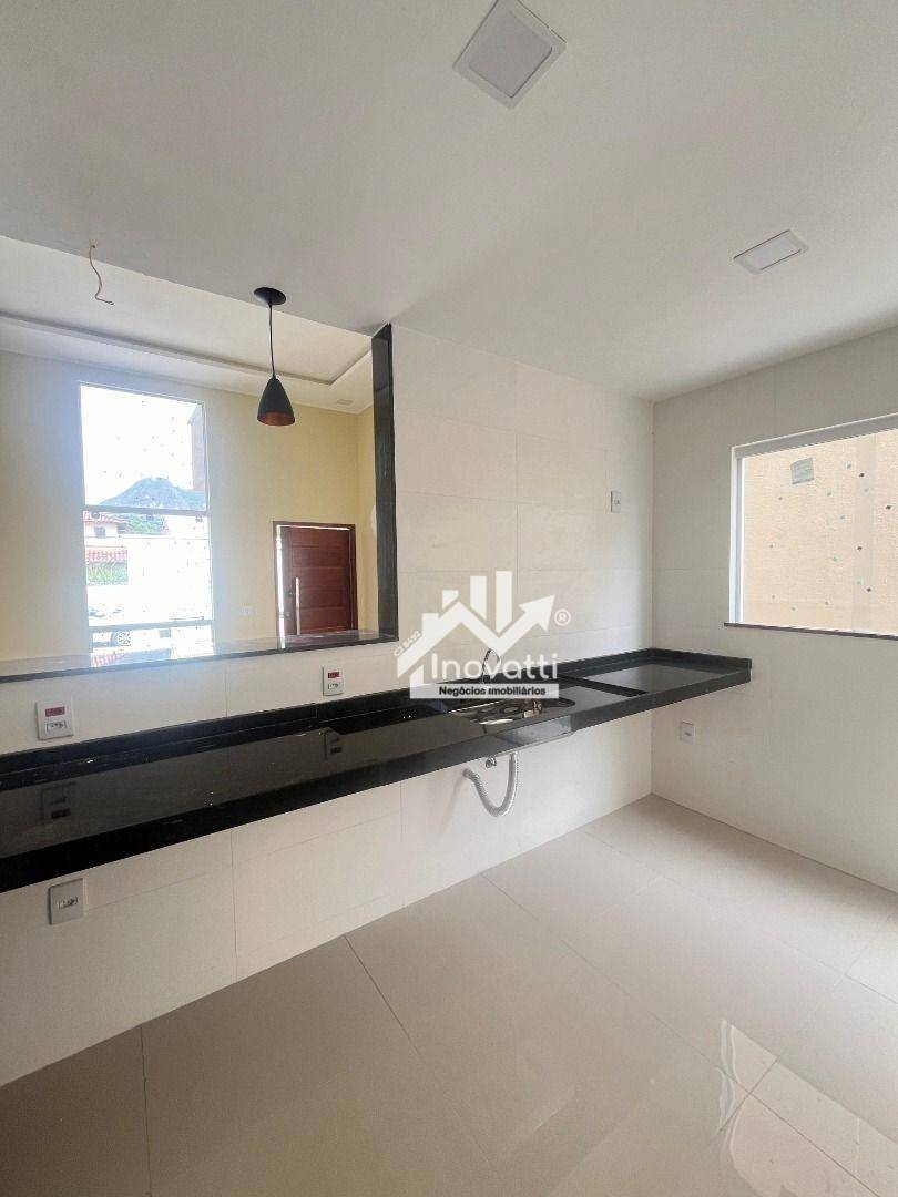 Casa à venda com 3 quartos, 97m² - Foto 12