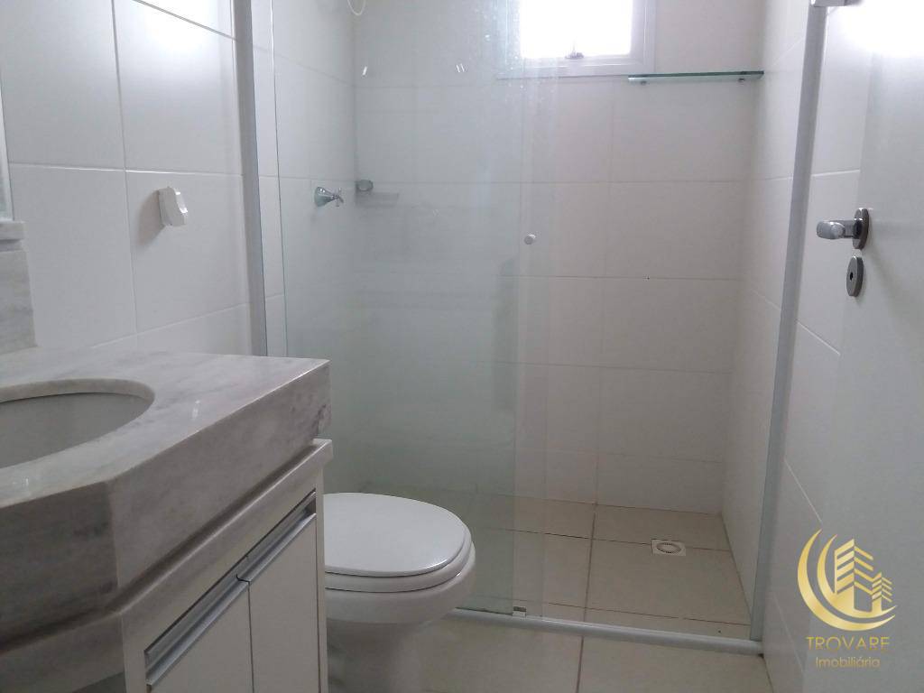 Apartamento à venda com 2 quartos, 74m² - Foto 32