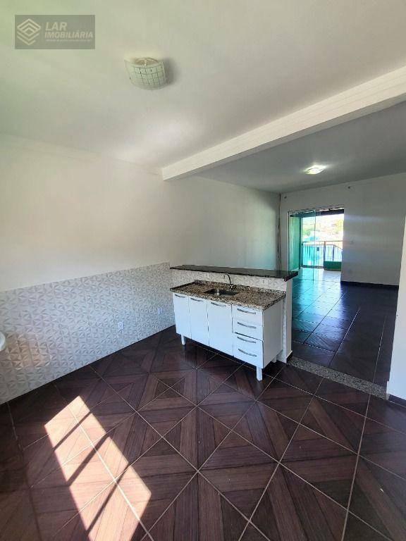 Casa para alugar com 2 quartos, 74m² - Foto 7
