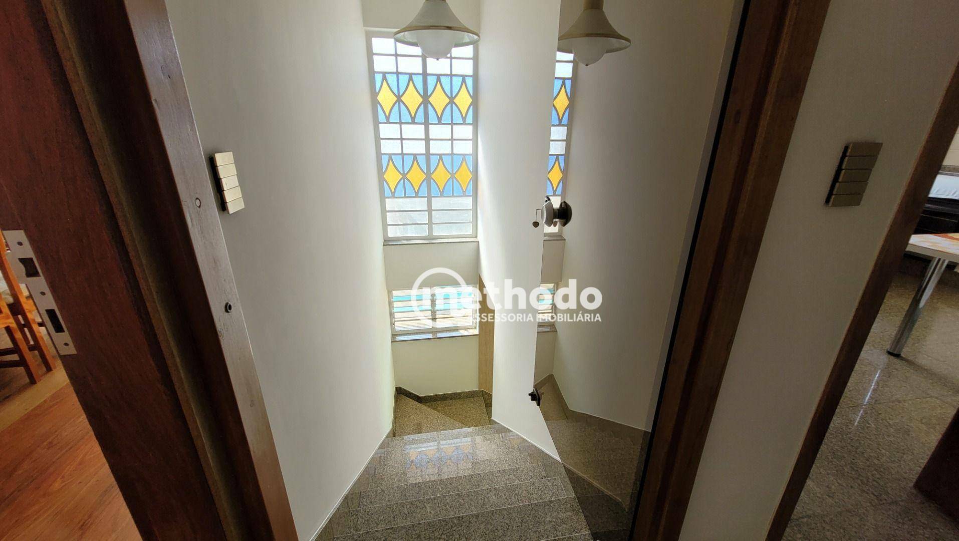 Casa à venda com 4 quartos, 500m² - Foto 24