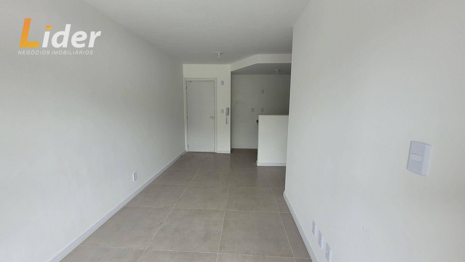 Apartamento à venda com 2 quartos, 60m² - Foto 3