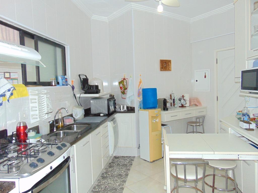 Apartamento à venda com 3 quartos, 133m² - Foto 20