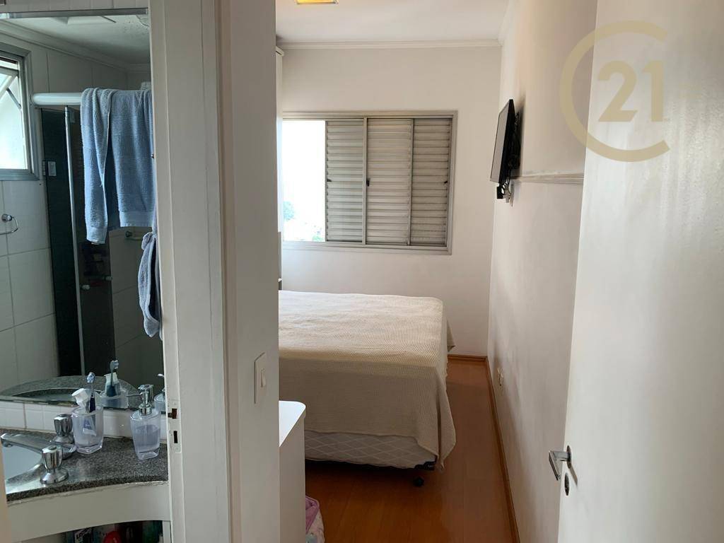 Apartamento à venda com 2 quartos, 65m² - Foto 13