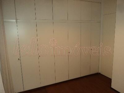 Apartamento para alugar com 3 quartos, 180m² - Foto 9