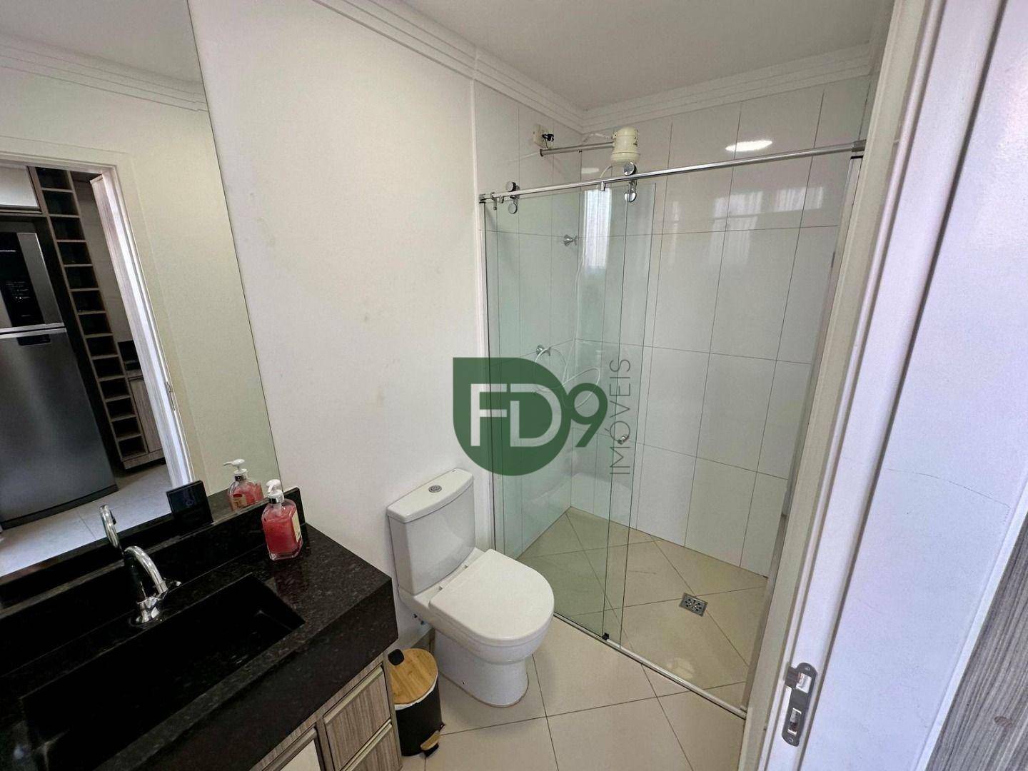 Apartamento à venda com 3 quartos, 312m² - Foto 8