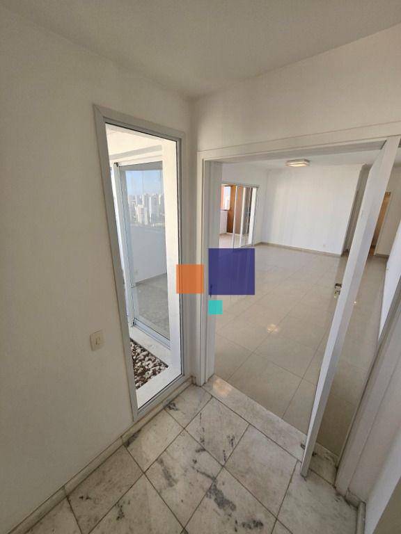 Apartamento para alugar com 4 quartos, 182m² - Foto 23