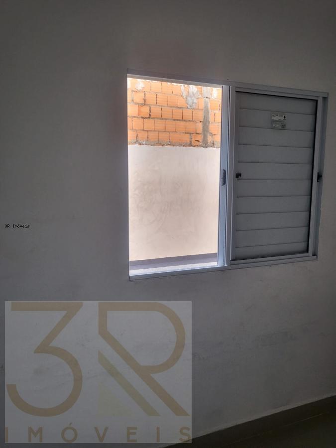 Casa à venda com 2 quartos, 85m² - Foto 16