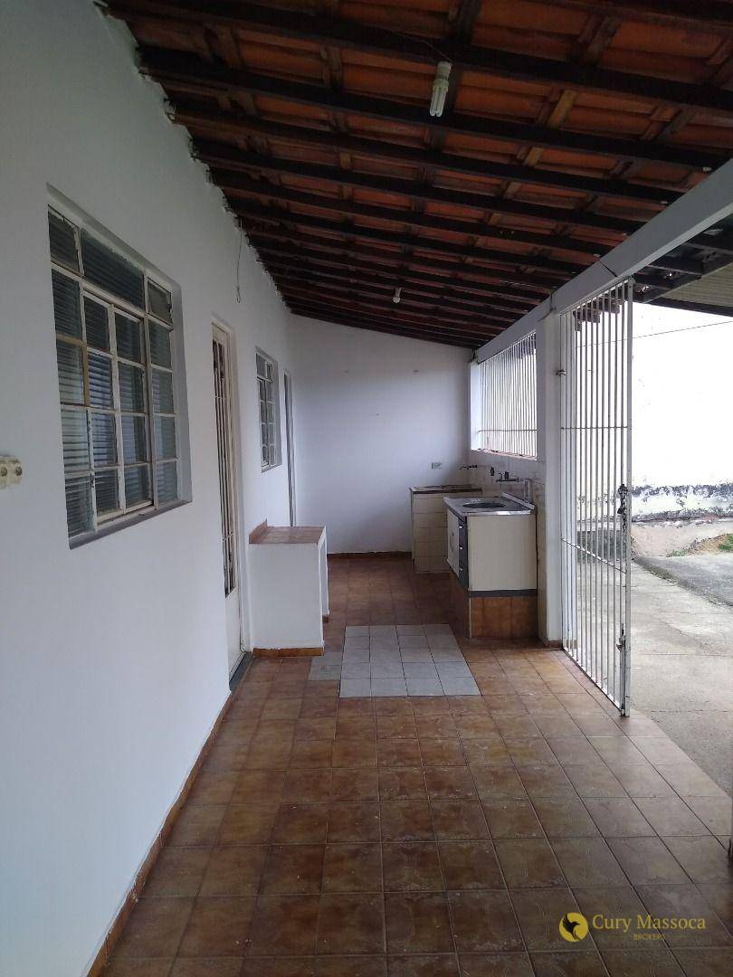Casa à venda com 1 quarto, 68m² - Foto 10