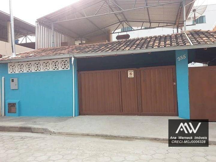 Casa à venda com 3 quartos, 240m² - Foto 1