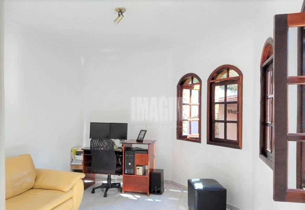 Sobrado à venda com 4 quartos, 344m² - Foto 2