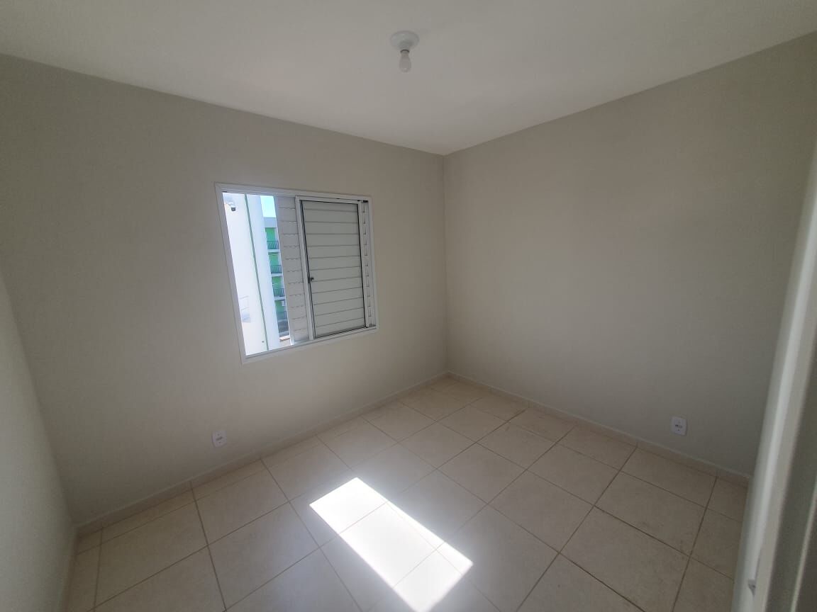 Apartamento à venda com 2 quartos, 60m² - Foto 4