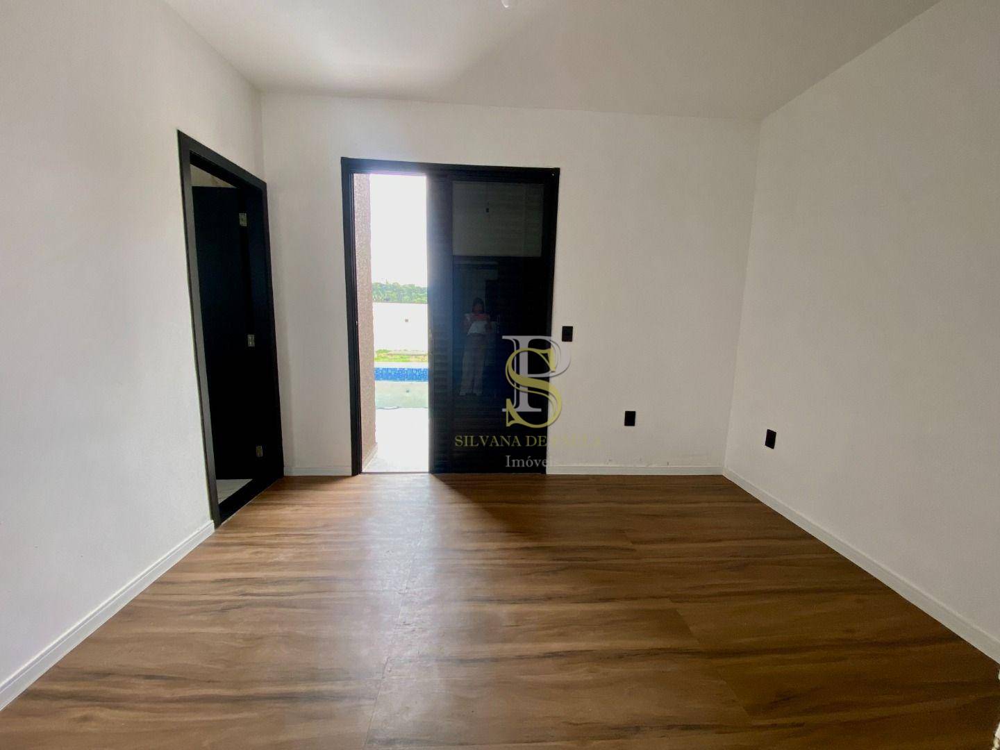 Casa à venda com 3 quartos, 150m² - Foto 11