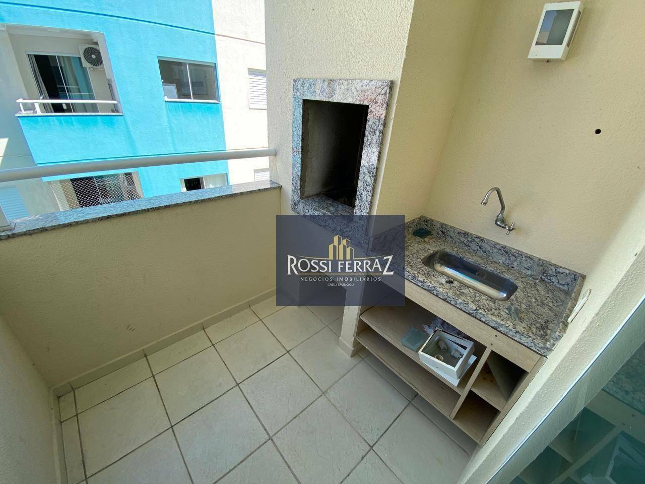 Apartamento para alugar com 2 quartos, 65m² - Foto 11