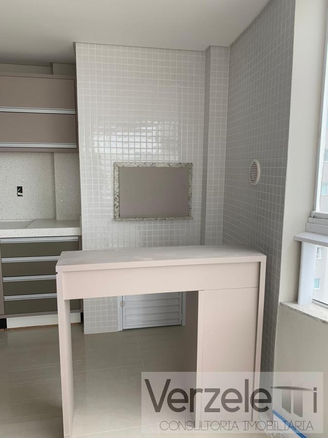 Apartamento para alugar com 3 quartos, 120m² - Foto 9