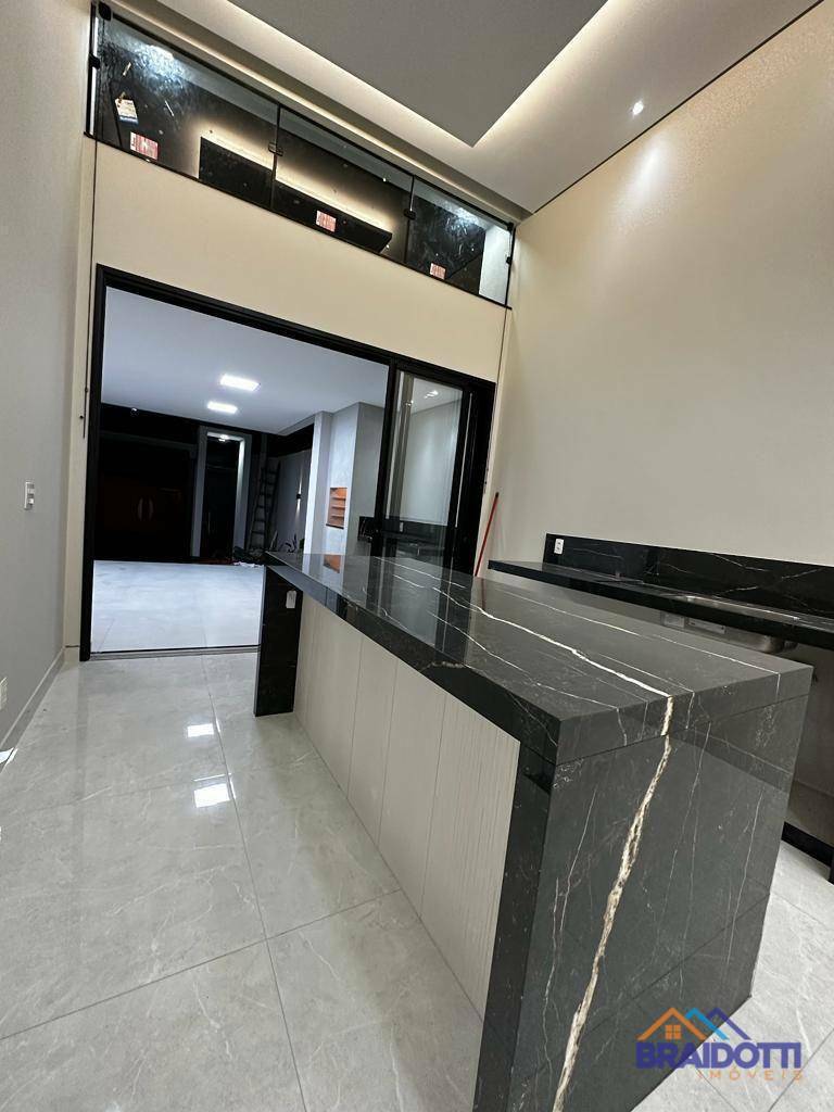 Casa à venda com 3 quartos, 141m² - Foto 12