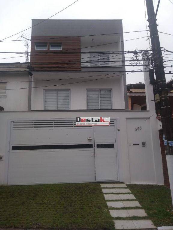 Sobrado à venda com 3 quartos, 318m² - Foto 2