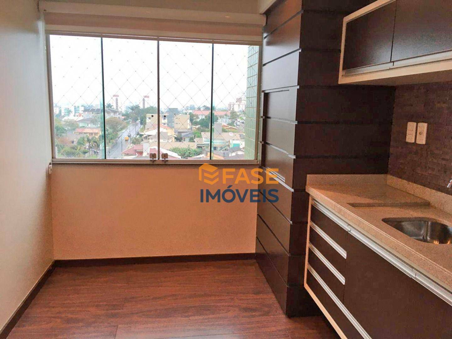 Apartamento à venda com 2 quartos, 80m² - Foto 10