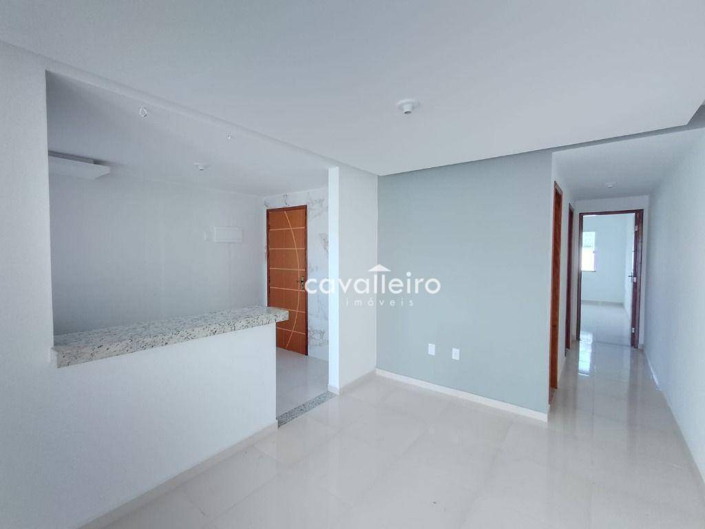 Casa à venda com 2 quartos, 69m² - Foto 3