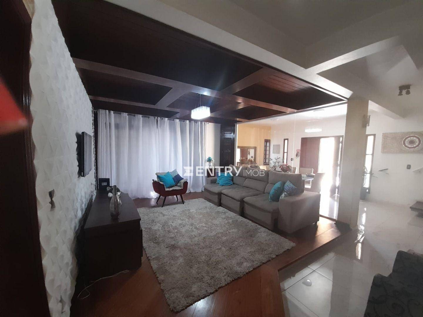 Casa à venda e aluguel com 3 quartos, 234m² - Foto 15