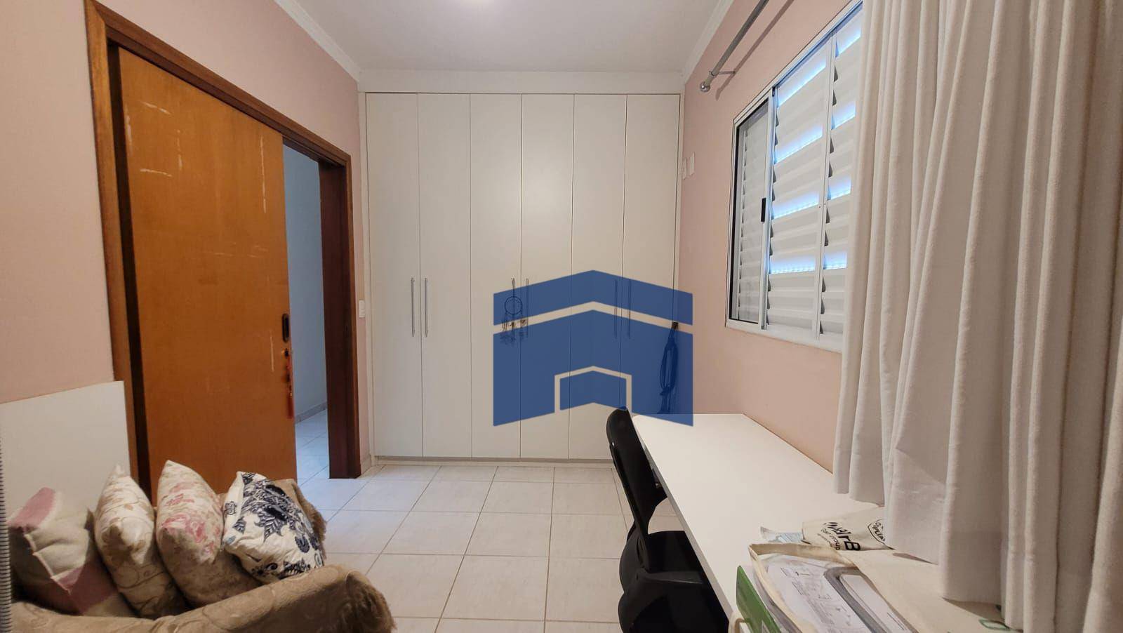 Casa à venda com 3 quartos, 155m² - Foto 13