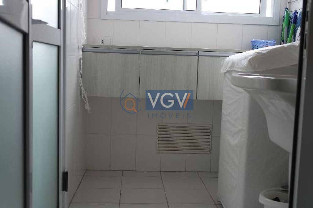 Apartamento à venda com 2 quartos, 65m² - Foto 9