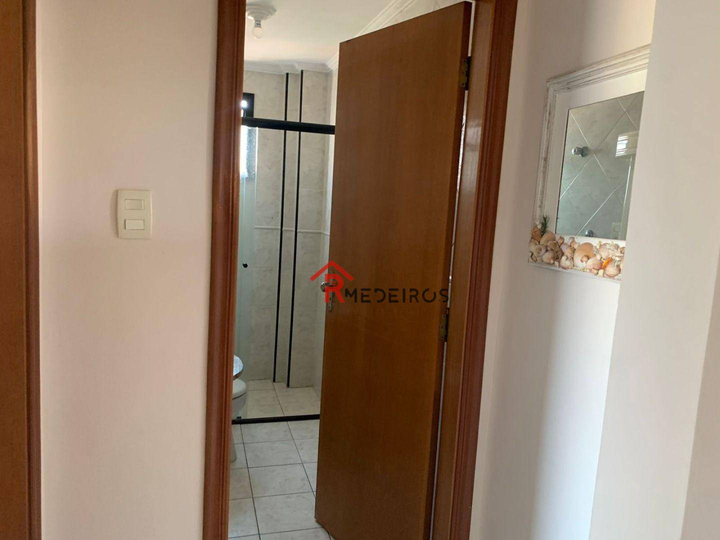 Apartamento à venda com 1 quarto, 73m² - Foto 18