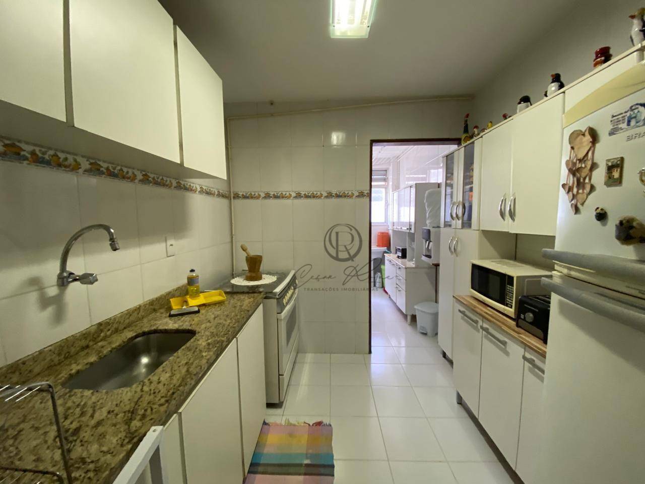 Cobertura à venda com 3 quartos, 220m² - Foto 14